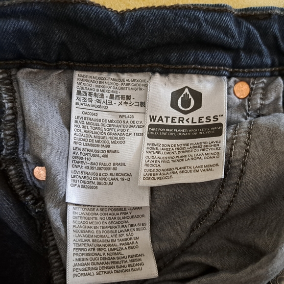 Levi's Wedgie Black denim jeans - Picture 8 of 10